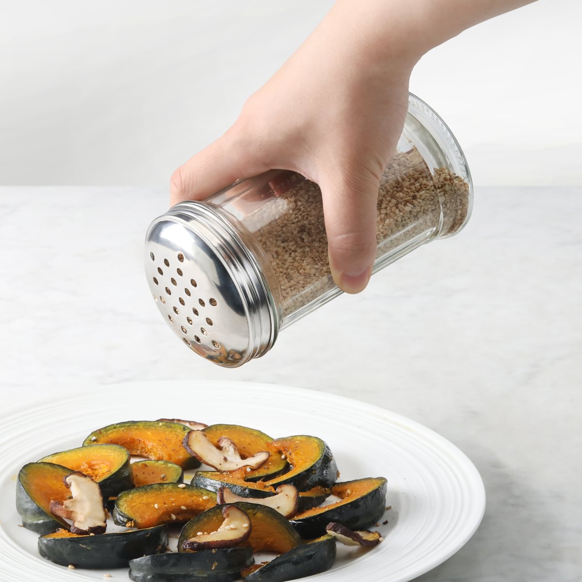 PERFORATED SUGAR POURER - 12 OZ