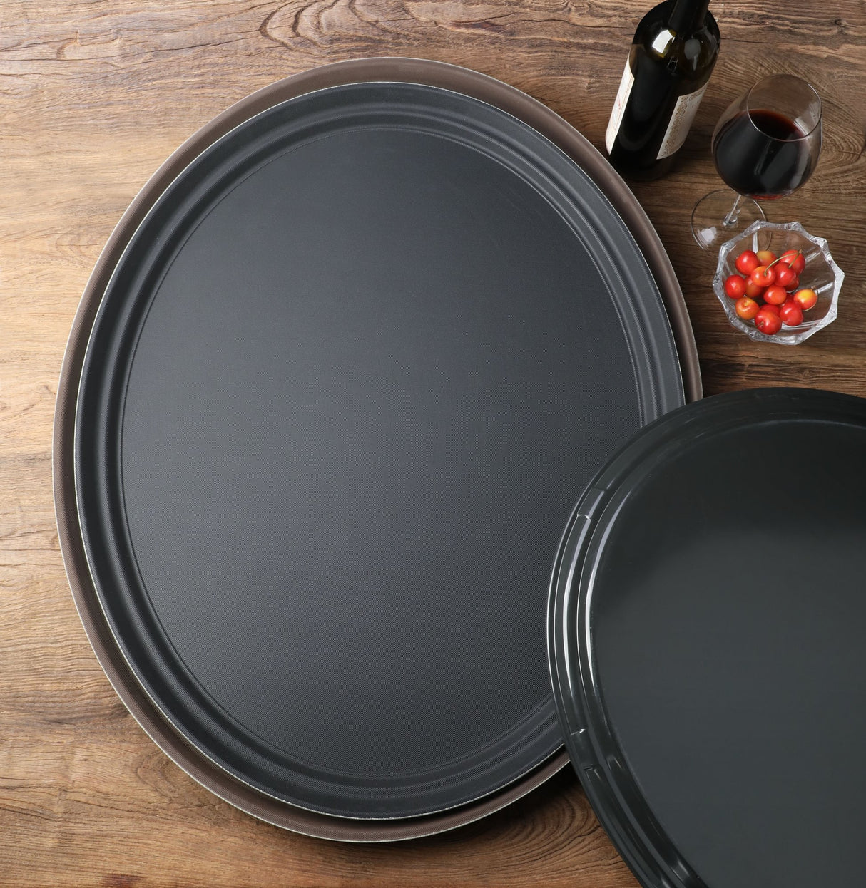 RUBBER LINED OVAL TRAY