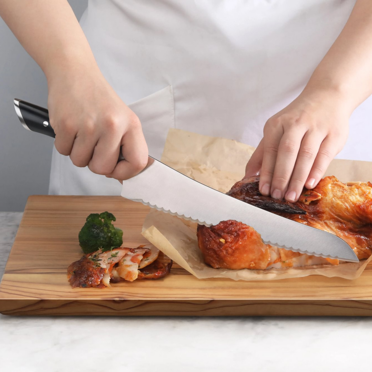 HELENA SERIES 9" DELI KNIFE