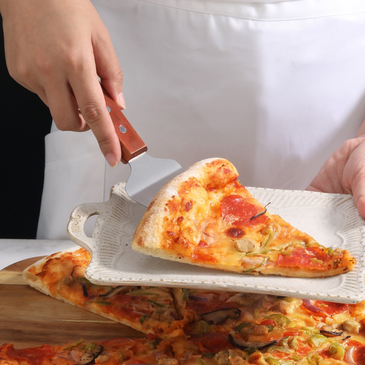 CAKE SERVER - 10"